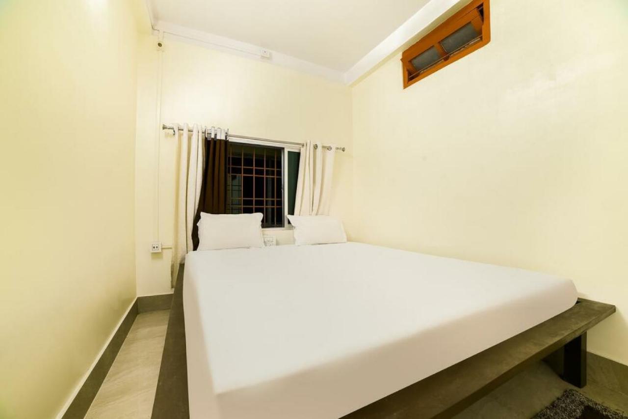 Hotel Prakrathi Residency Bangalore Buitenkant foto