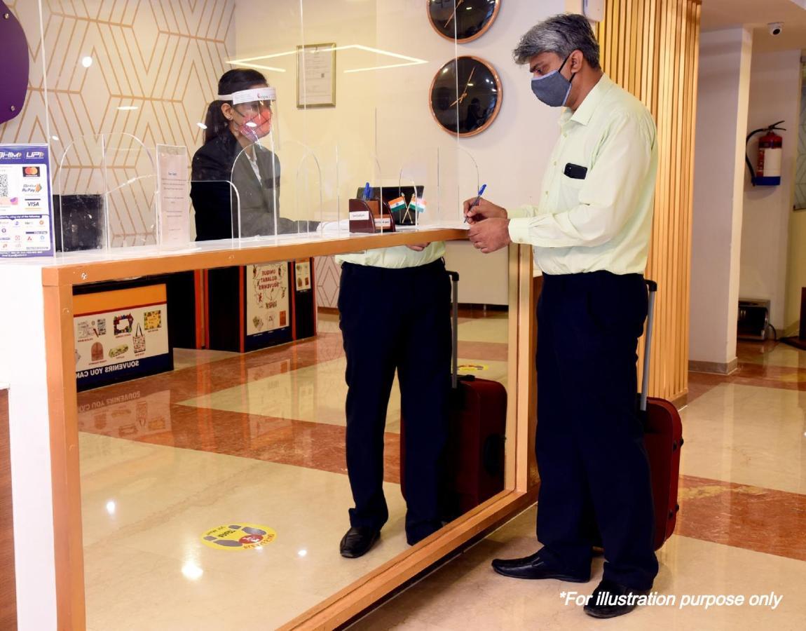 Hotel Prakrathi Residency Bangalore Buitenkant foto